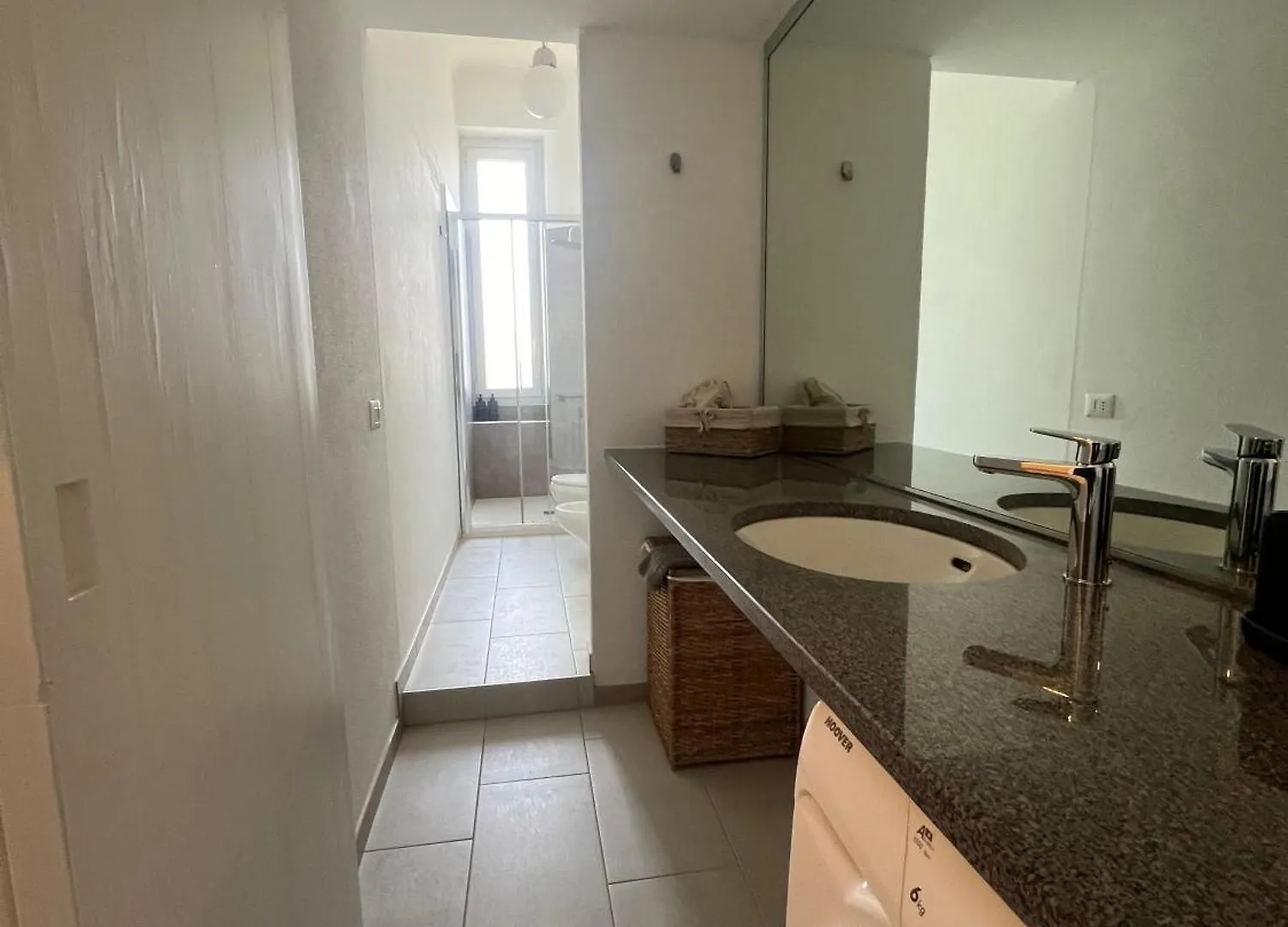 New Apartment With Balcony, Isola Bosco Verticale Milano